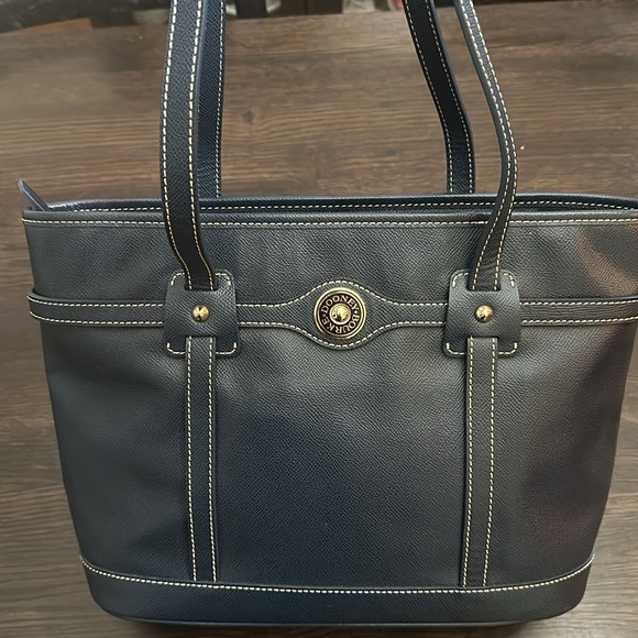 Dooney and Bourke tote - Picture 15 of 16